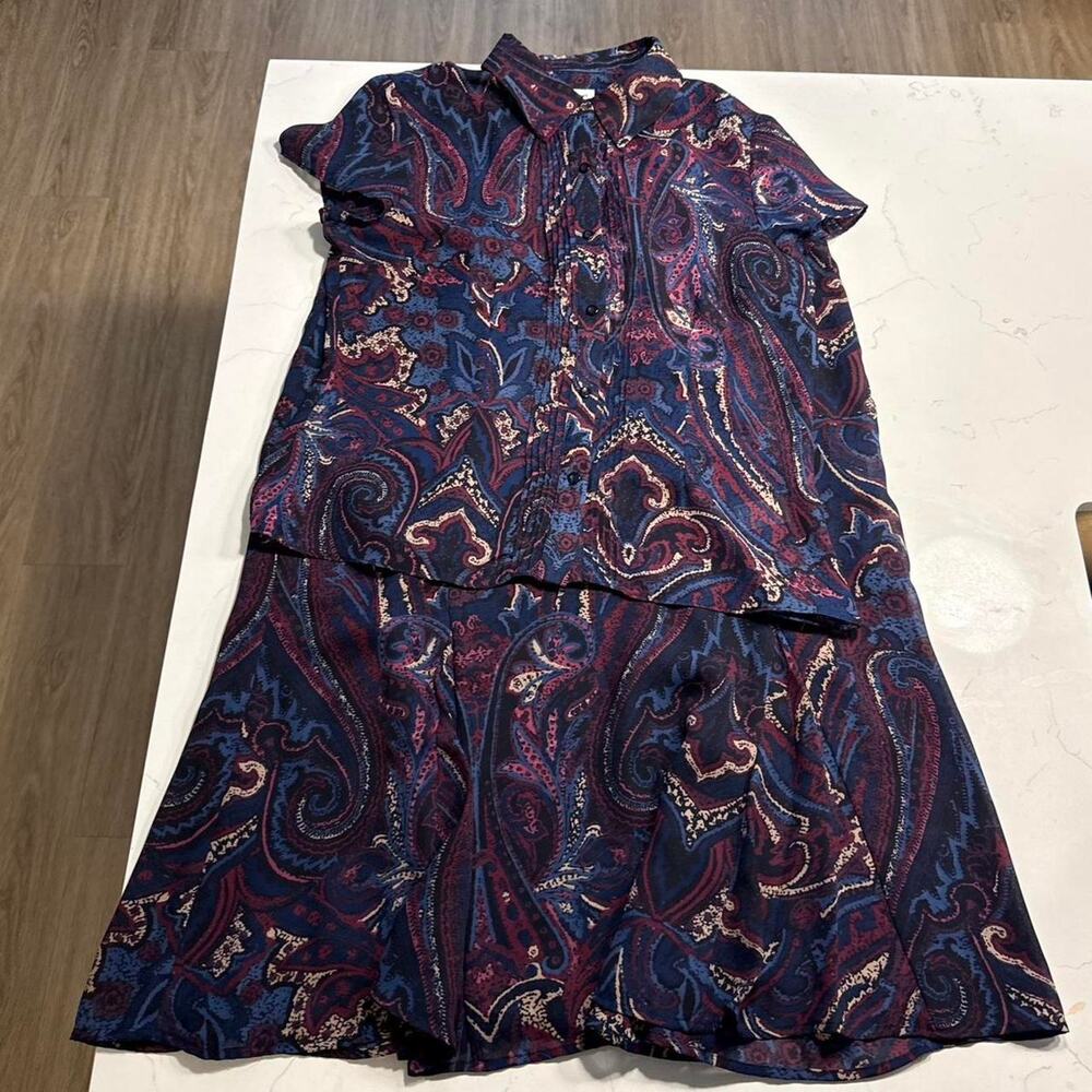 Vintage navy purple paisley
